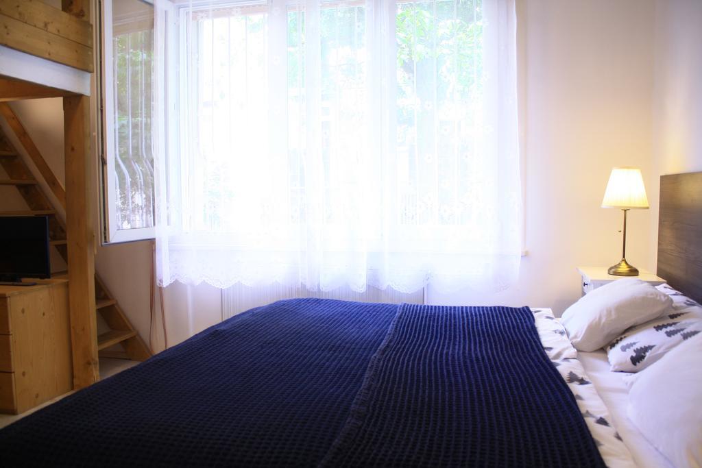 O-Ujlak Apartman Budapest Exterior photo